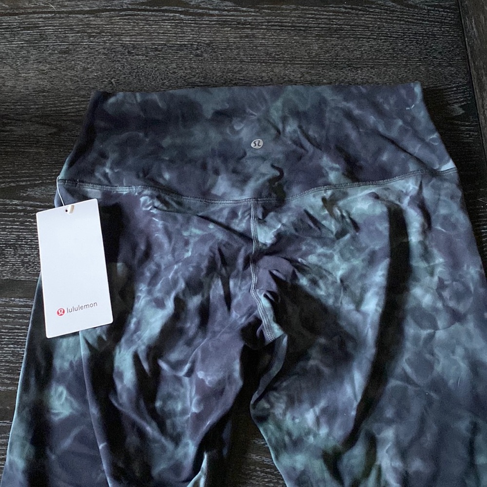 Lululemon Align Crop 23”